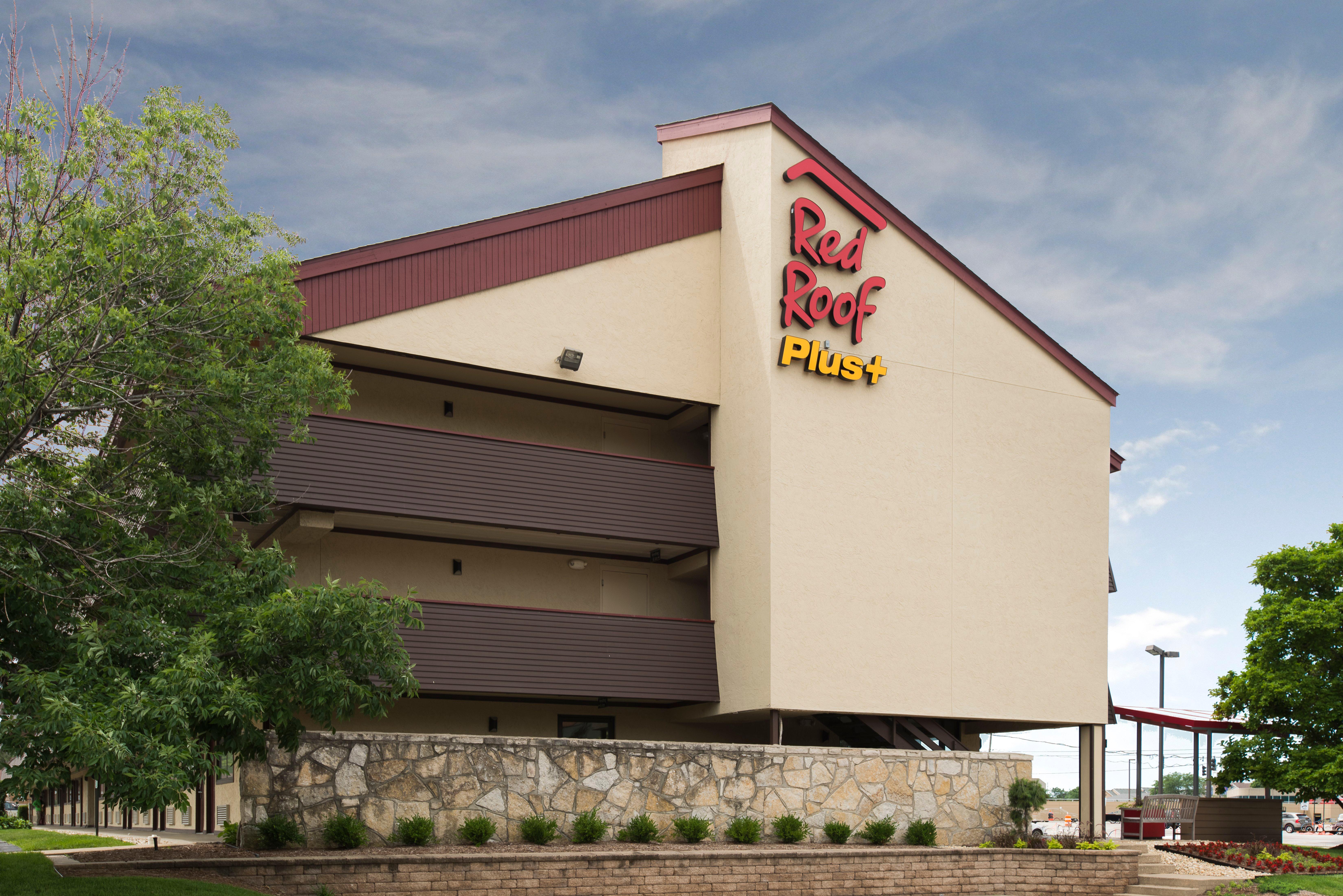 Red Roof Inn Plus+ Chicago - Naperville Exterior photo